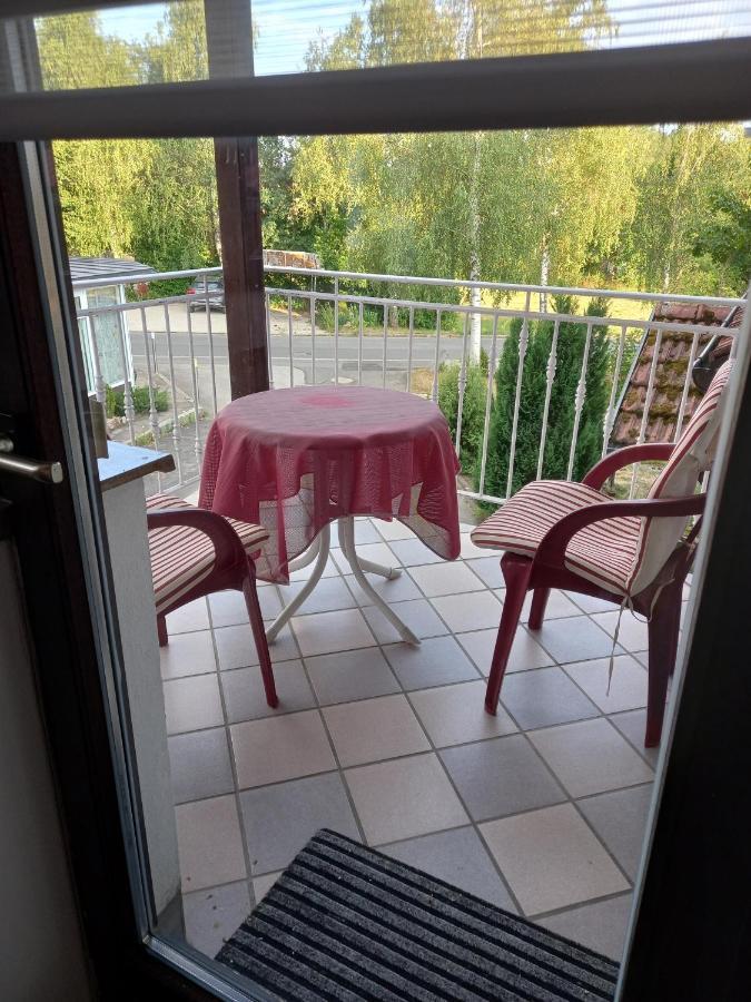 Cafe Und Pension Ringer Vilseck Εξωτερικό φωτογραφία